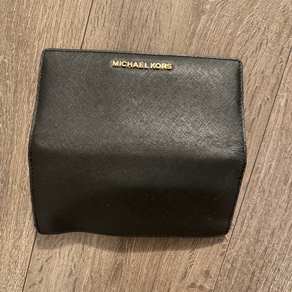 Michael Kors Button-Flap Wallet - Picture 9 of 9